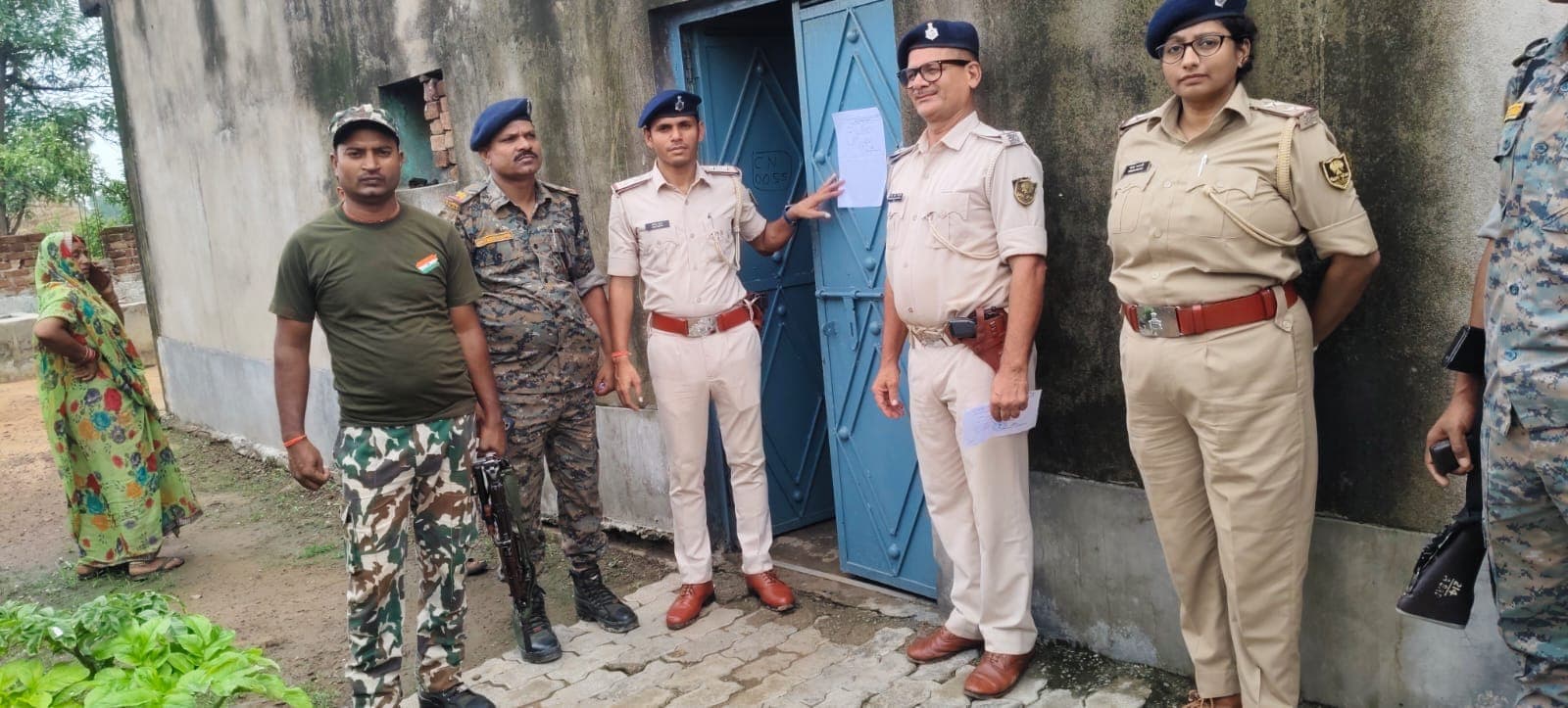 औरंगाबाद पुलिस का एक्शन, छह कुर्की वारंट पर कार्रवाई, एक वारंटी गिरफ्तार और दो ने किया सरेंडर