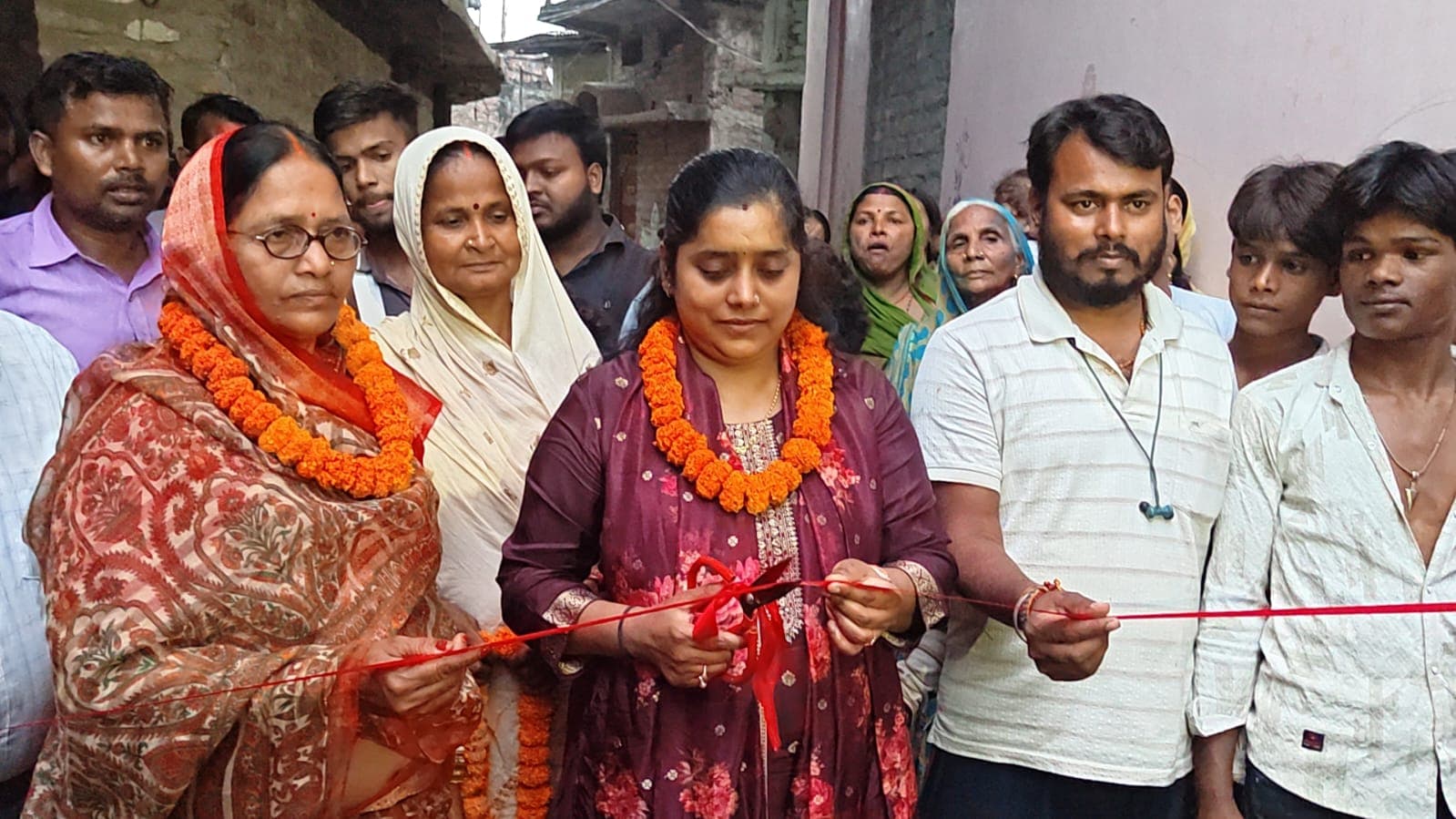 खगड़िया में 31.27 लाख की दो विकास योजनाओं का उद्घाटन, वार्ड 39 में सड़क और आरसीसी नाला से बदलेगी तस्वीर
