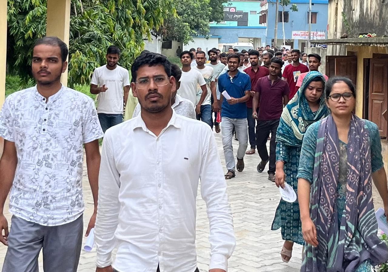 बेगूसराय में मद्य निषेध अवर निरीक्षक भर्ती परीक्षा संपन्न, 4,633 अभ्यर्थी रहे अनुपस्थित