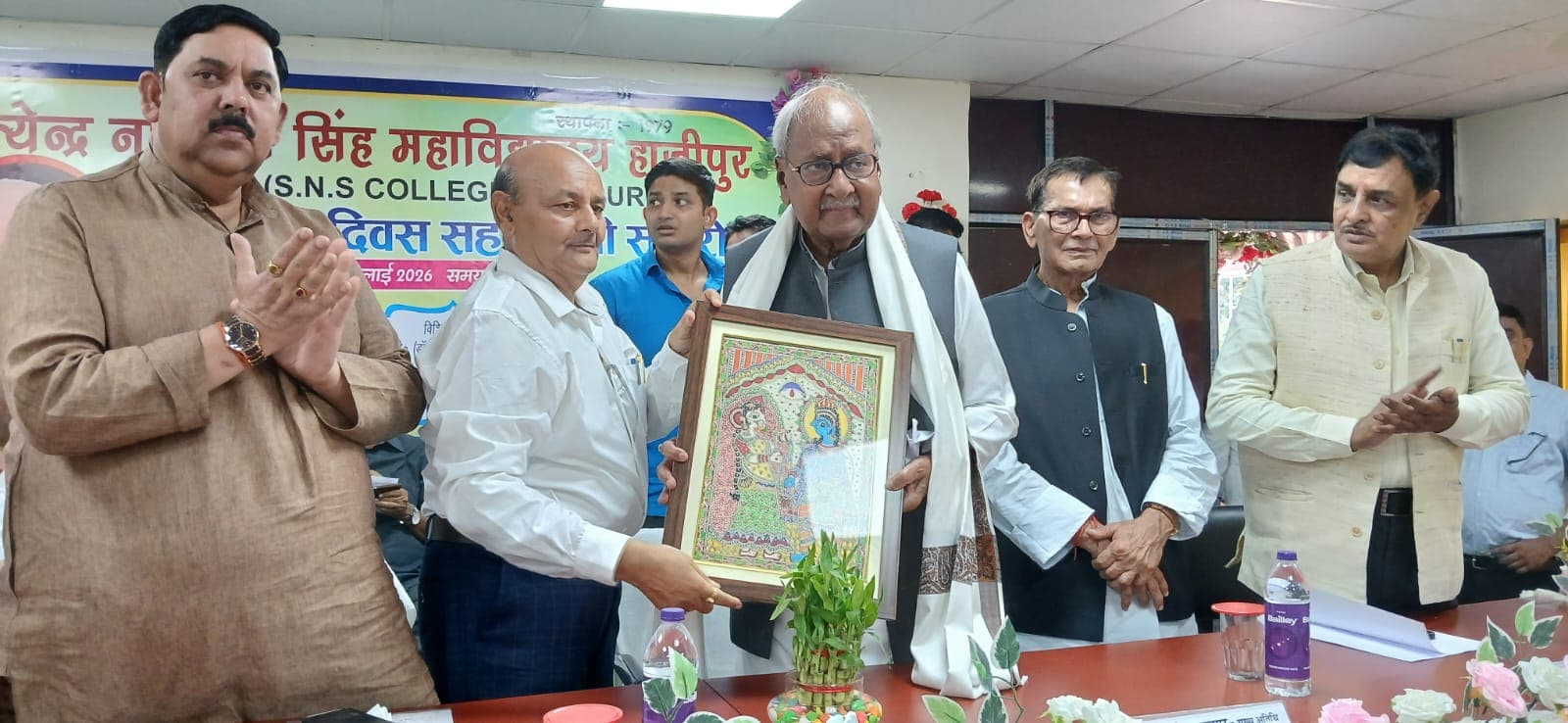 वैशाली: सत्येंद्र नारायण सिंह महाविद्यालय का स्थापना दिवस मनाया गया, पूर्व राज्यपाल निखिल कुमार और बीआरएबीयू के कुलपति प्रो. दिनेश चंद्र राय हुए शामिल