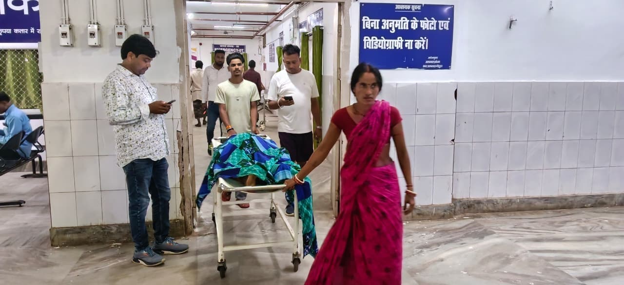 गोड्डा सदर अस्पताल में महिला की मौत, परिजनों ने इलाज में लापरवाही का लगाया आरोप
