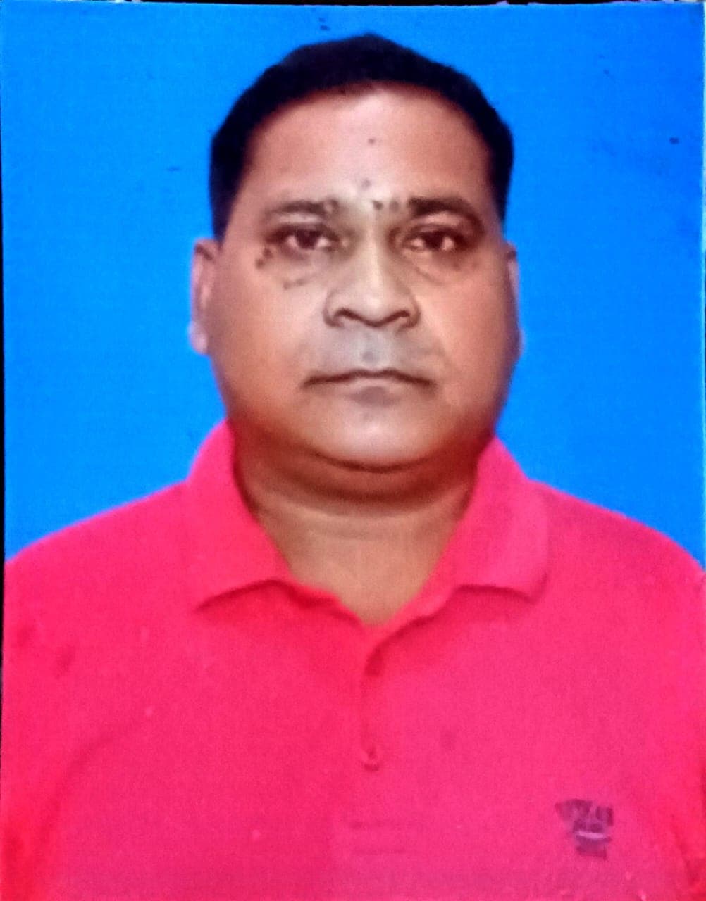 सीएचसी में कार्यरत चिकित्सक डॉ प्रकाश बड़ाइक का निधन, शोक