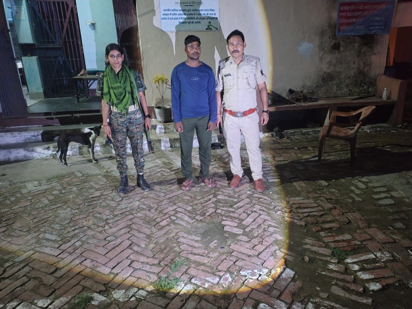 नवादा: पकरीबरावां में दस्तावेज फर्जीवाड़ा मामले में नामजद आरोपी गिरफ्तार, पूछताछ  जारी; धमौल थाना पुलिस की जांच तेज
