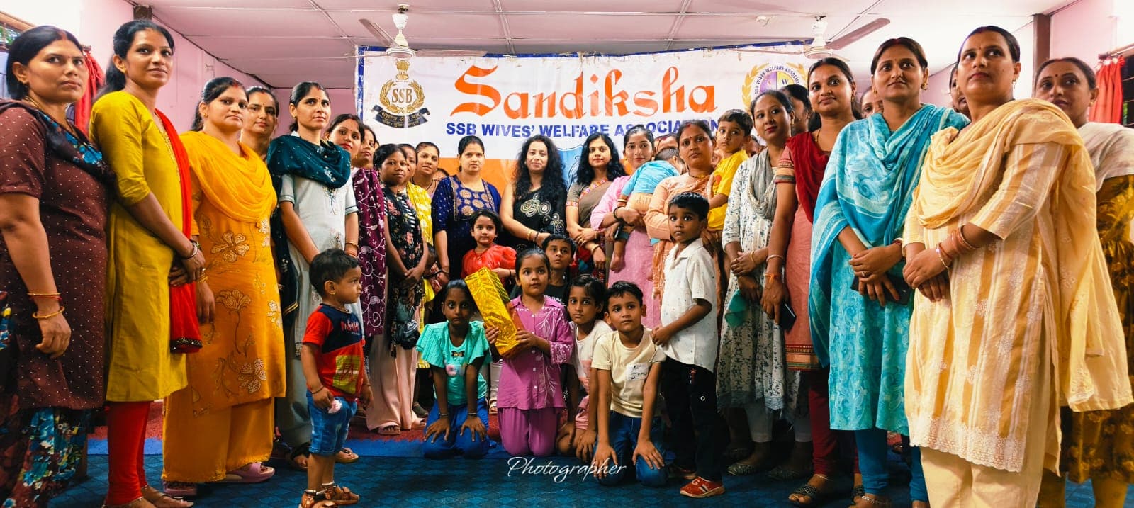एसएसबी बथनाहा में महिलाओं को मिला ब्यूटीशियन प्रशिक्षण, आत्मनिर्भर बनने का संदेश