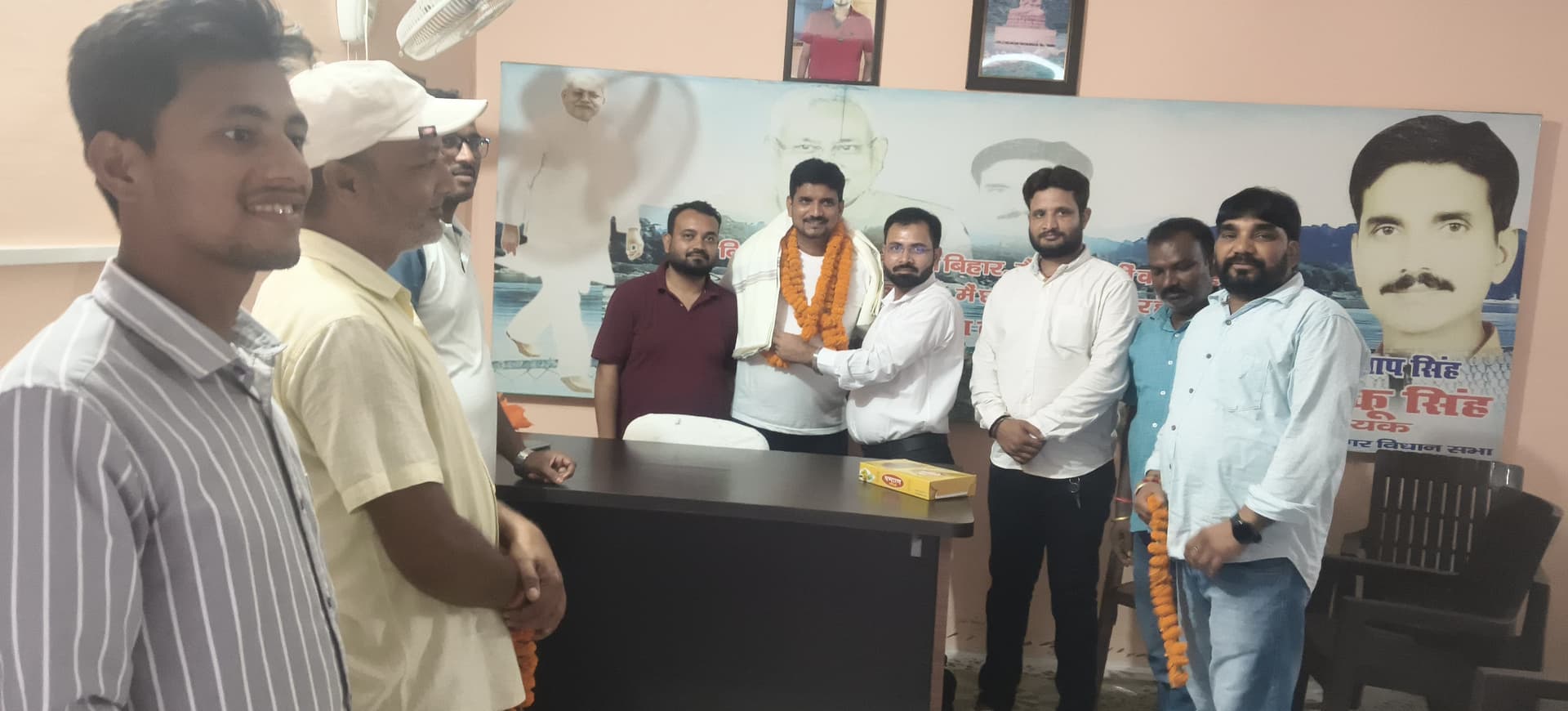 वाल्मीकिनगर: जदयू के प्रदेश महासचिव बने धीरेंद्र प्रताप सिंह का कार्यकर्ताओं ने किया भव्य स्वागत