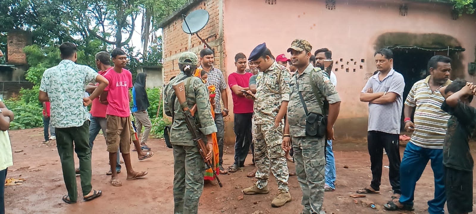 घरेलू विवाद से परेशान होकर एक युवक ने दी जान, बेडशीट के सहारे लटका मिला शव