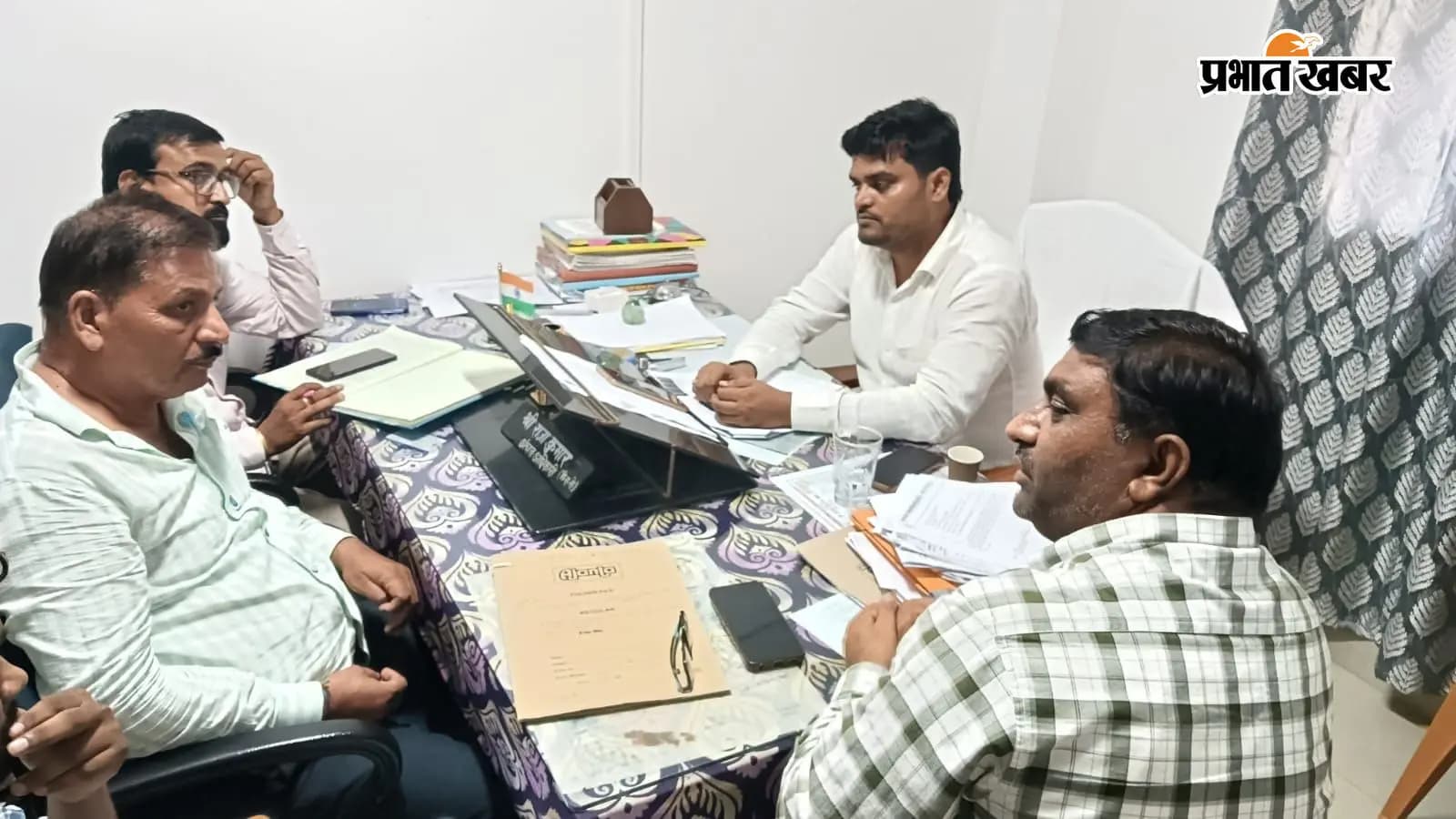 दुर्गावती के नये अंचलाधिकारी ने किया पदभार ग्रहण दुर्गावती के नये अंचलाधिकारी ने किया पदभार ग्रहण