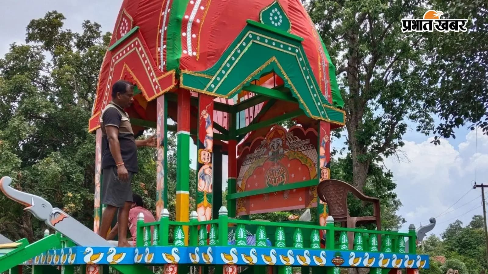 सरायकेला की रथयात्रा: 350 साल पुरानी परंपरा फिर लौटेगी सरायकेला की रथयात्रा: 350 साल पुरानी परंपरा फिर लौटेगी