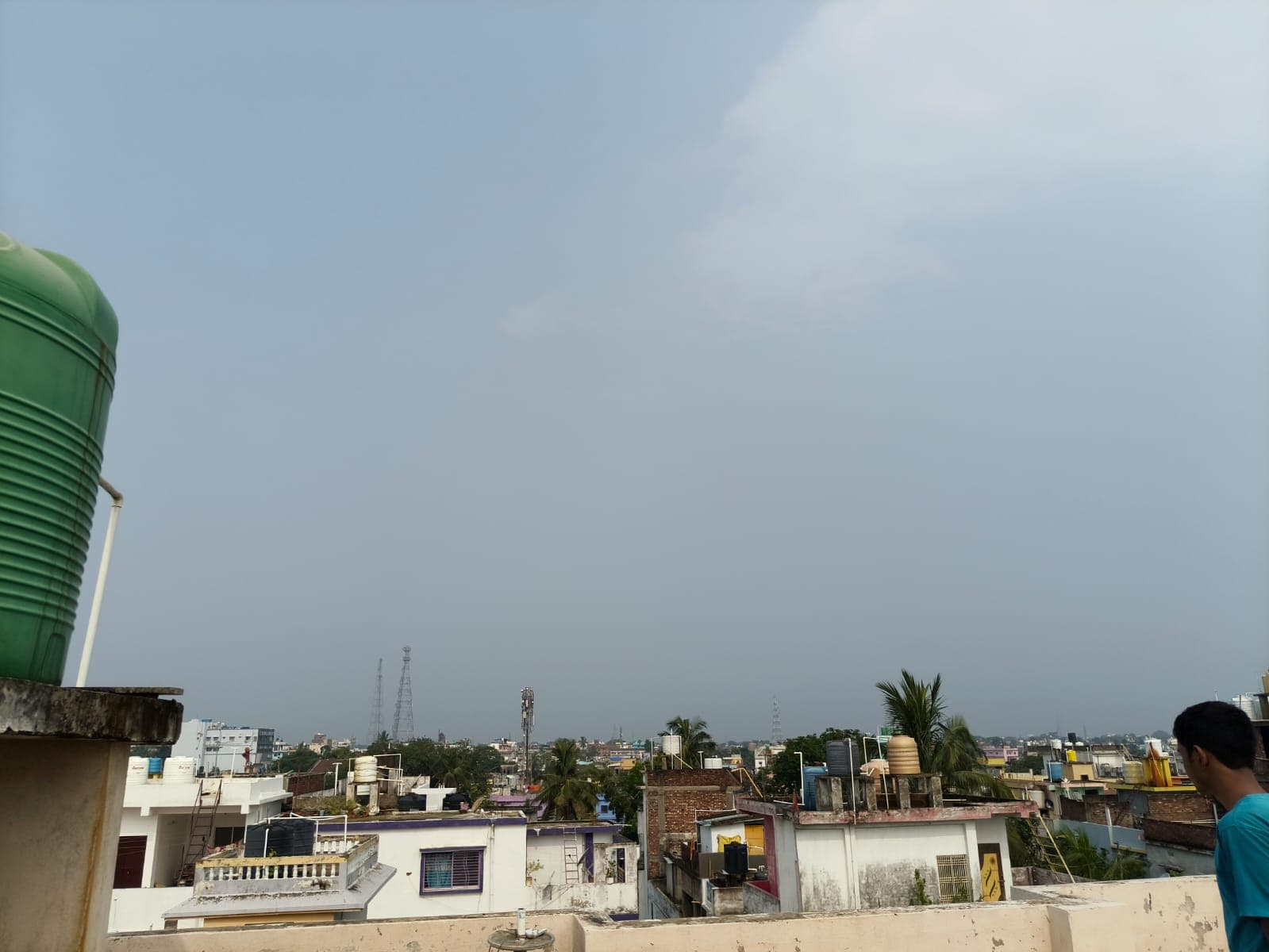 कटिहार में मौसम का यू-टर्न: सुबह खिली तेज धूप, दोपहर बाद आंधी-बारिश और ठनका का अलर्ट