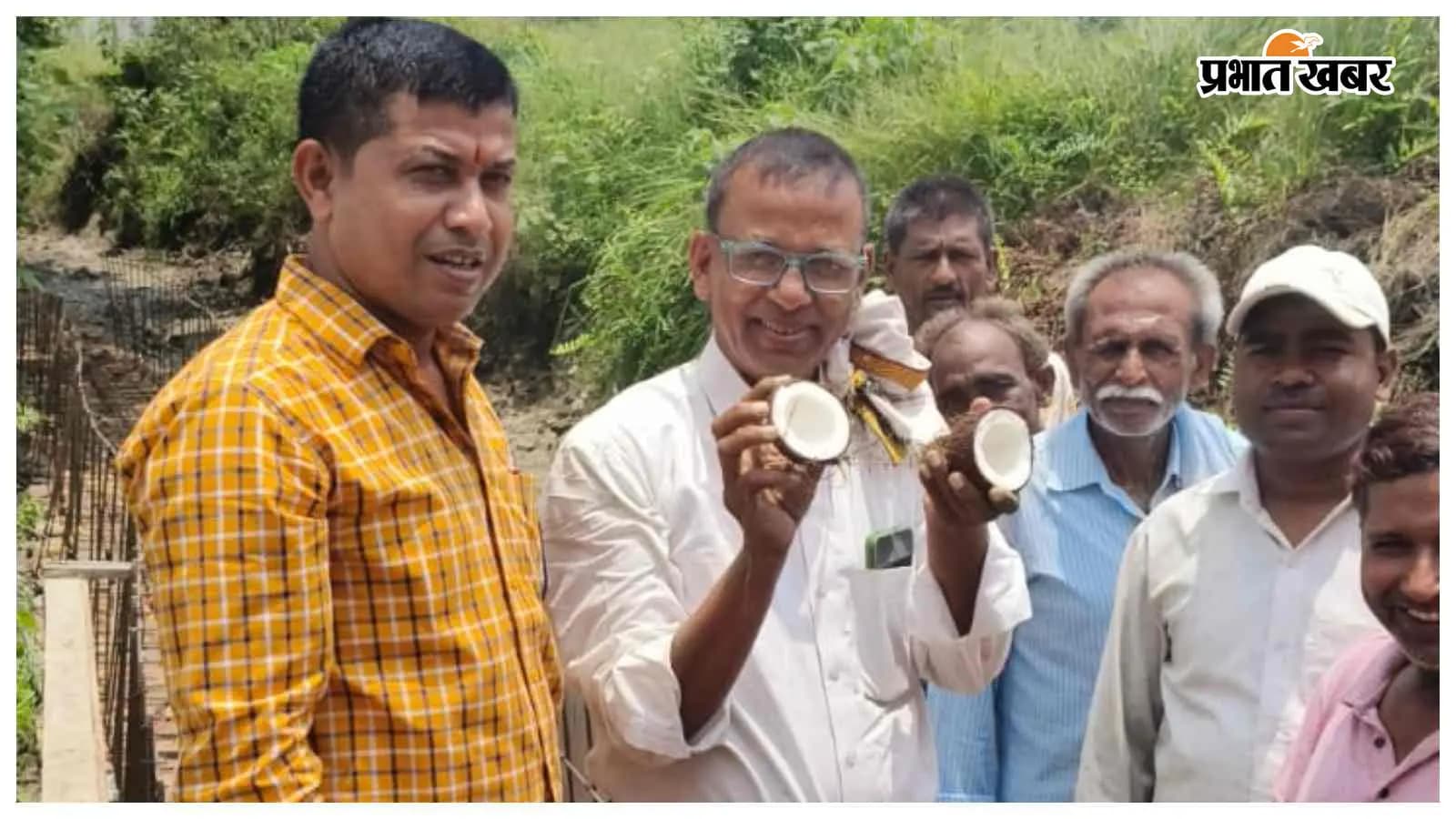 कांटी: कब्रगाह के पास नाला निर्माण शुरू, जलजमाव से मिलेगी...