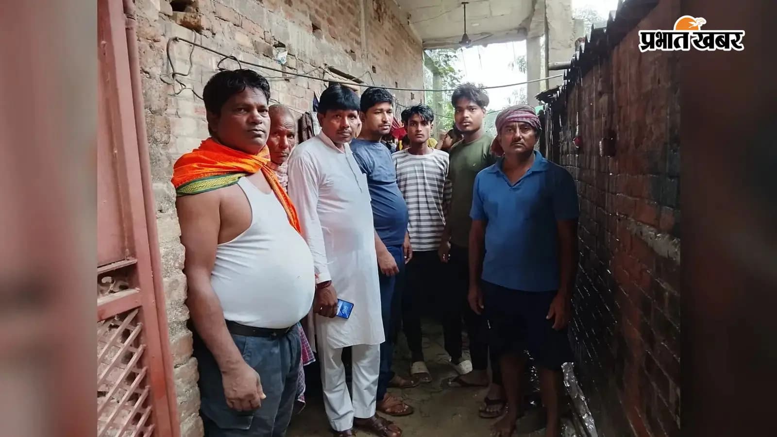 खेत में गिरी आकाशीय बिजली, धान की रोपाई की तैयारी कर रहे किसान की मौत
