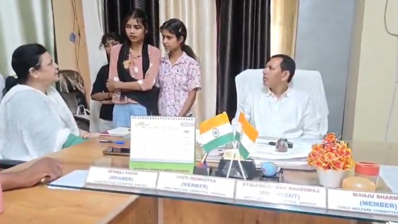 CWC के सामने बहनों ने रखा पक्ष