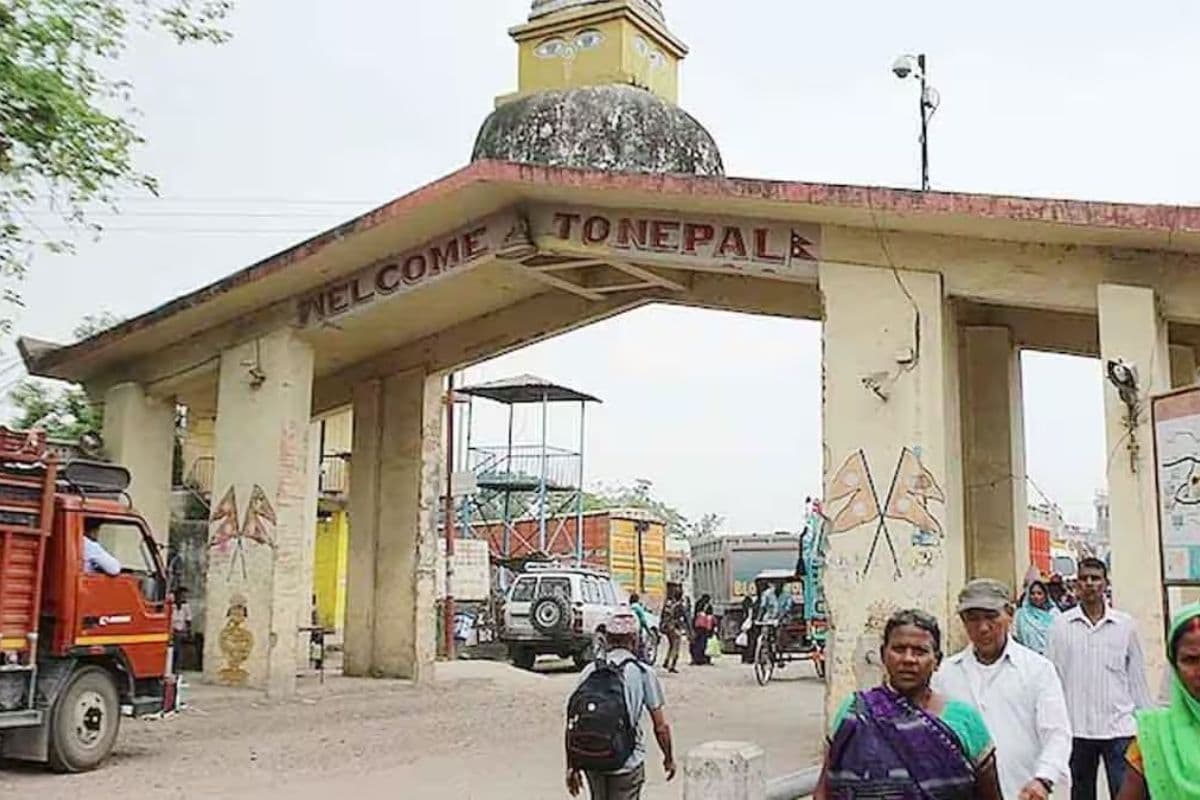 Bihar Nepal Border 1300 soldiers deployed Bihar Nepal Border 1300 soldiers deployed