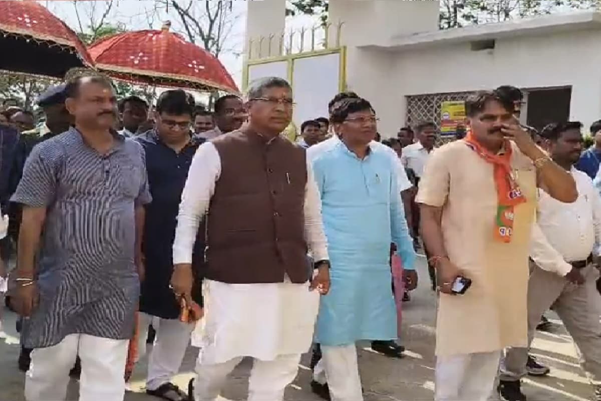 भाजपा प्रदेश अध्यक्ष आदित्य साहू ने कुड़ू में छात्र को किया संबोधित, राष्ट्र निर्माण में युवाओं की भूमिका बताई अहम