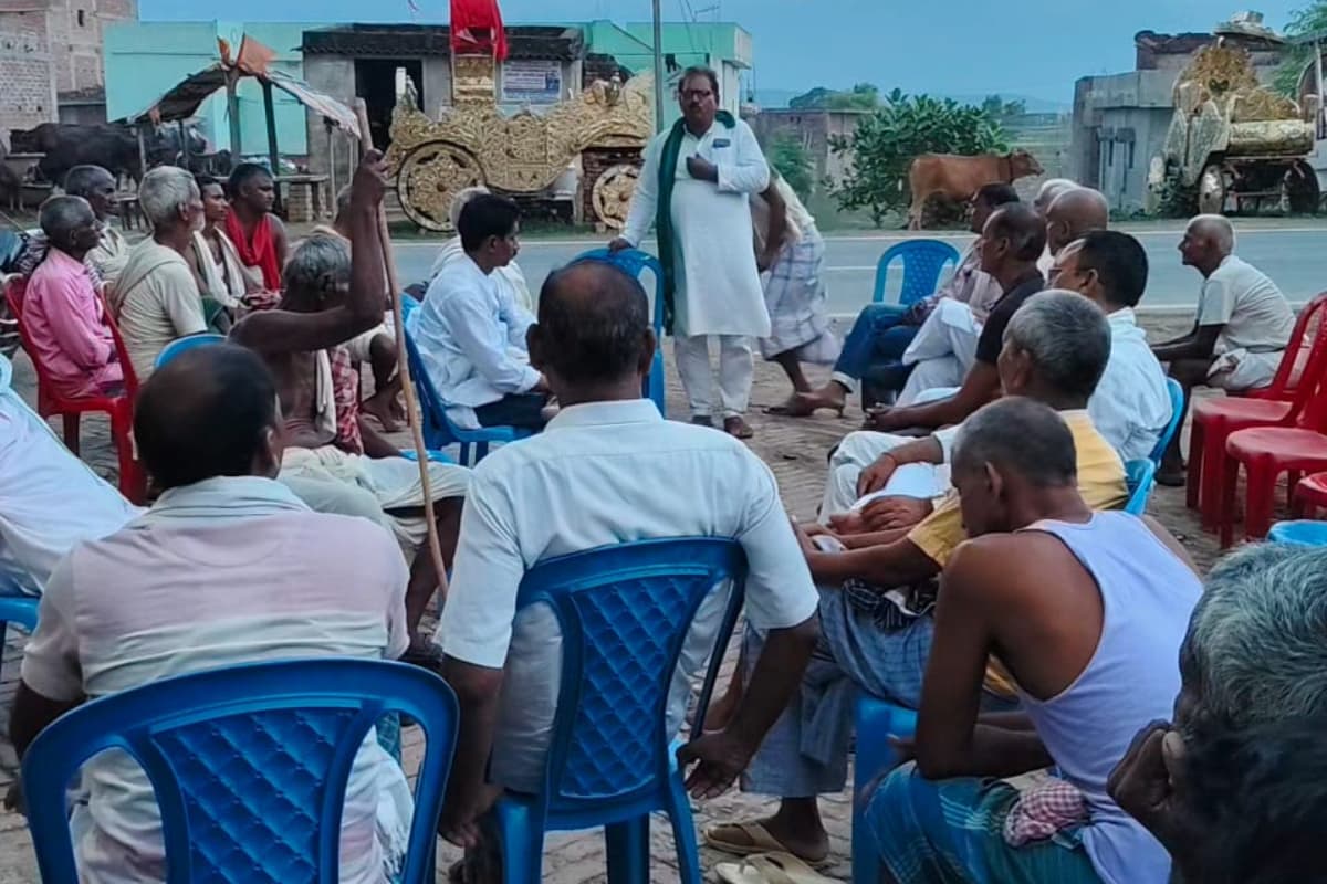 बदलाव की बयार: लखीसराय के 5 गांवों ने लिया मृत्युभोज के बहिष्कार का संकल्प, सामाजिक कुरीति पर प्रहार