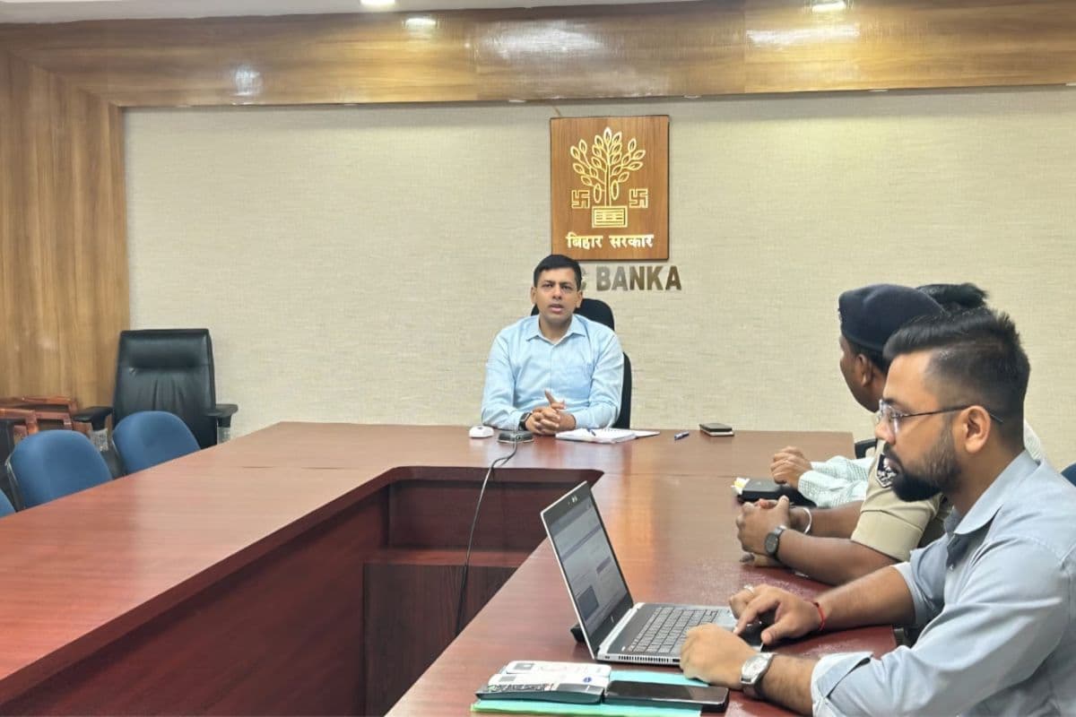 मुख्य सचिव ने गंगा संरक्षण योजनाओं में तेजी लाने का दिया निर्देश, वीसी में शामिल हुए बांका के डीएम