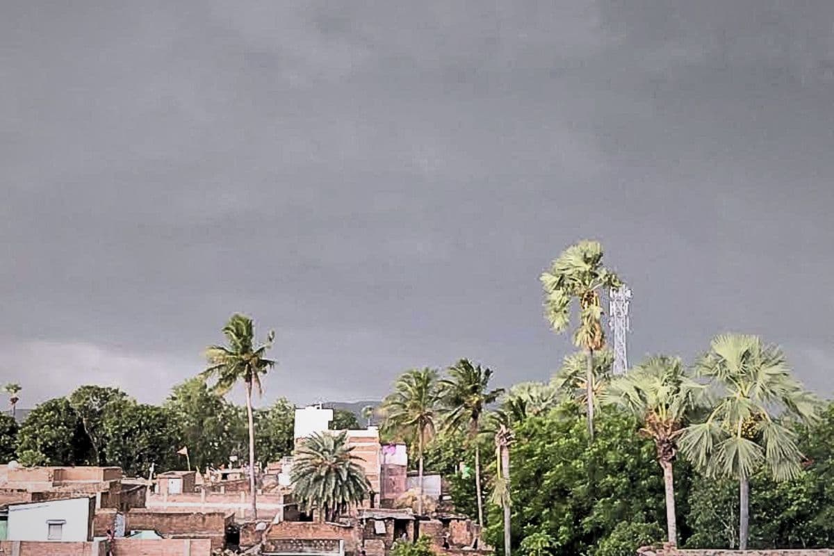 बांका समेत आसपास के जिलों में आज बारिश के आसार, 5 जुलाई तक भारी वर्षा का अलर्ट बांका समेत आसपास के जिलों में आज बारिश के आसार, 5 जुलाई तक भारी वर्षा का अलर्ट