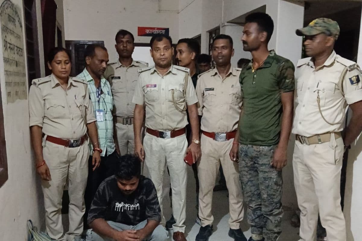 उत्पाद विभाग का बड़ा एक्शन: कटिहार में छापेमारी कर 6 धंधेबाज गिरफ्तार, 142 लीटर शराब बरामद