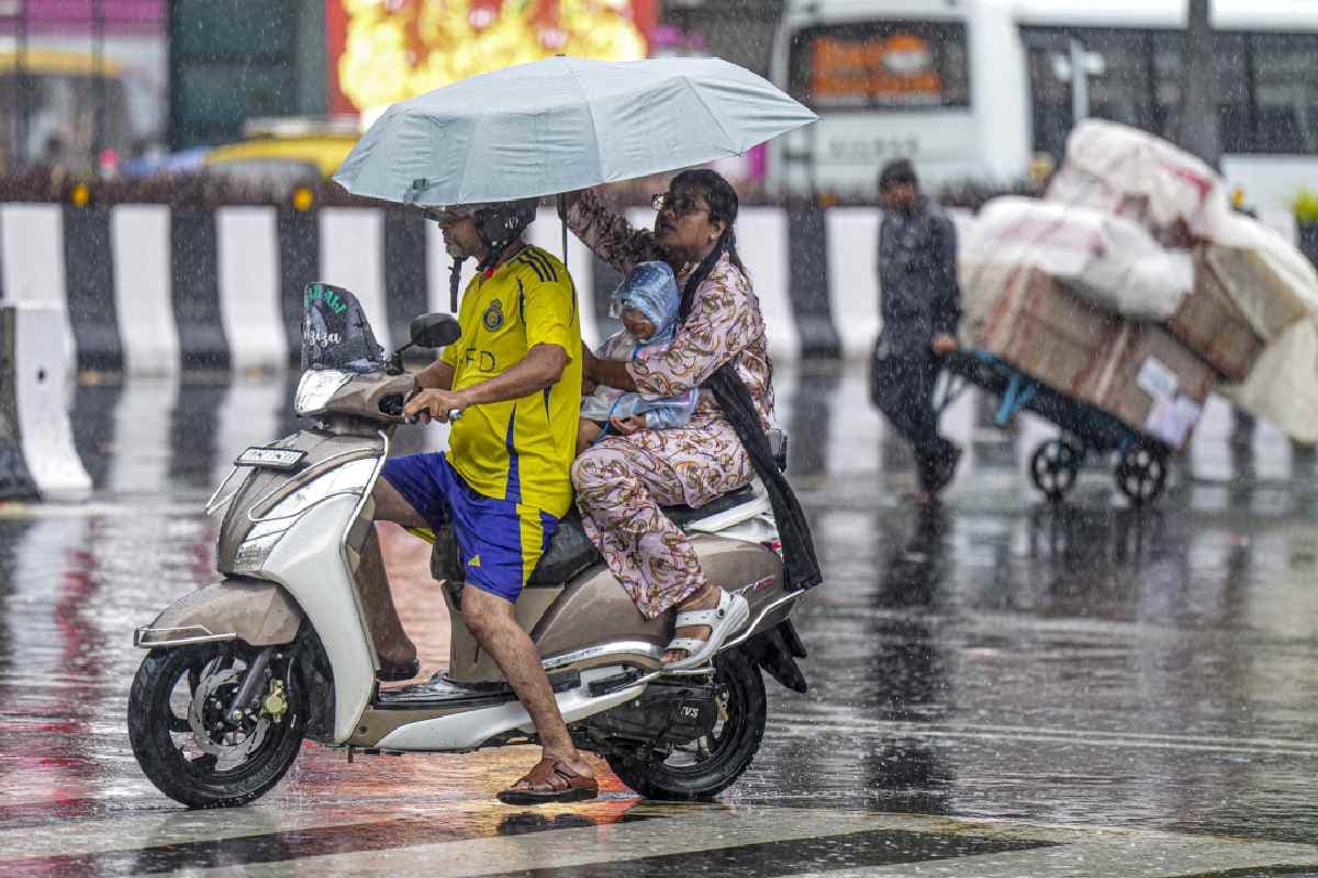 मौसम: बंगाल की खाड़ी में लो-प्रेशर, इन राज्यों में अगले 4 दिन होगी भारी बारिश