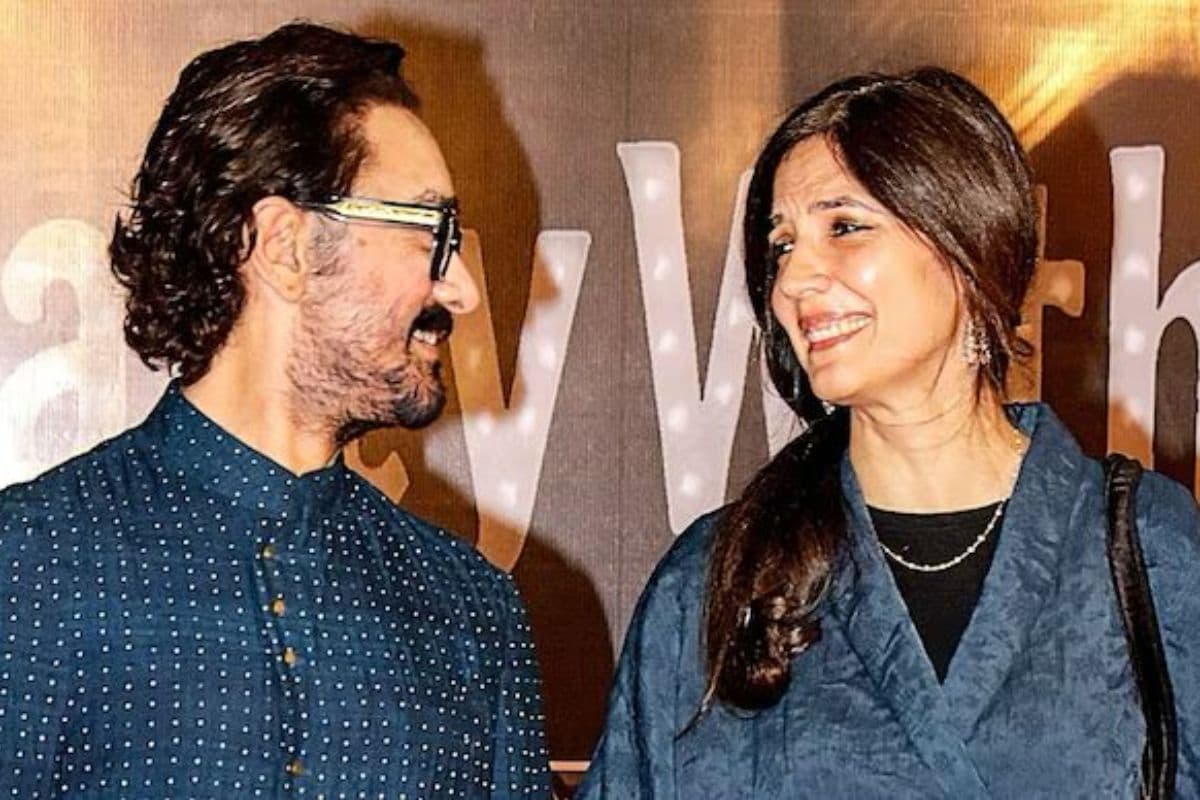 शादी के बाद पहली बार सामने आए आमिर खान और गौरी, लहंगे-शेरवानी छोड़ टी-शर्ट और जॉगर्स में दिखी यह जोड़ी, VIDEO
