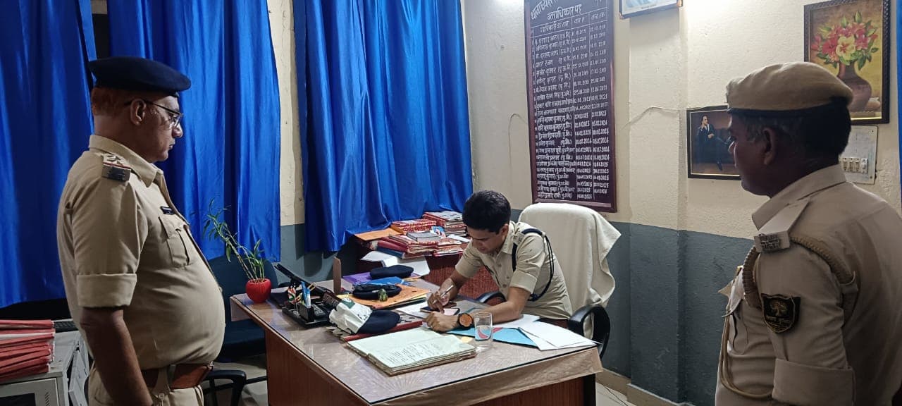कैमूर में ‘सुपर पेट्रोलिंग’ अभियान तेज : अधिकारियों ने गश्ती व्यवस्था को बढ़ाने का दिया निर्देश; सुरक्षा पर विशेष जोर