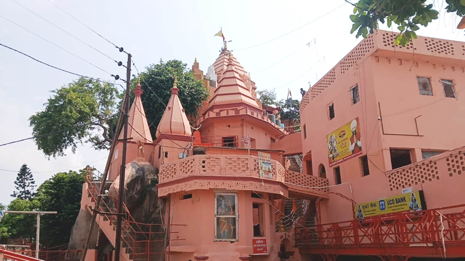 बाबा अजगैबीनाथ धाम में बदलेगी जलार्पण व्यवस्था, पहली बार आधुनिक अरघा सिस्टम से मिलेगा धक्का-मुक्की से छुटकारा
