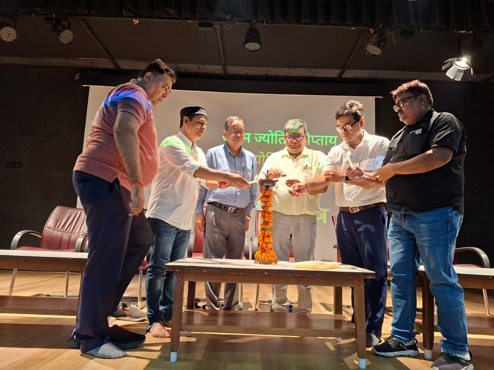 सासाराम में अंतरराष्ट्रीय रक्तदान महाकुंभ का आगाज, नेपाल-भूटान समेत 24 राज्यों के रक्तवीर जुटे