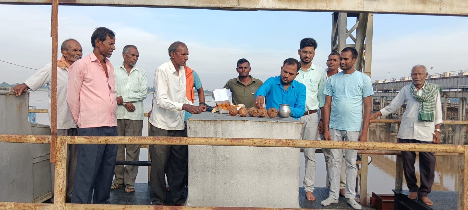 औरंगाबाद: भीम बराज मोहम्मदगंज से उत्तर कोयल मुख्य नहर में टेस्टिंग के लिए छोड़ा गया 255 क्यूसेक पानी