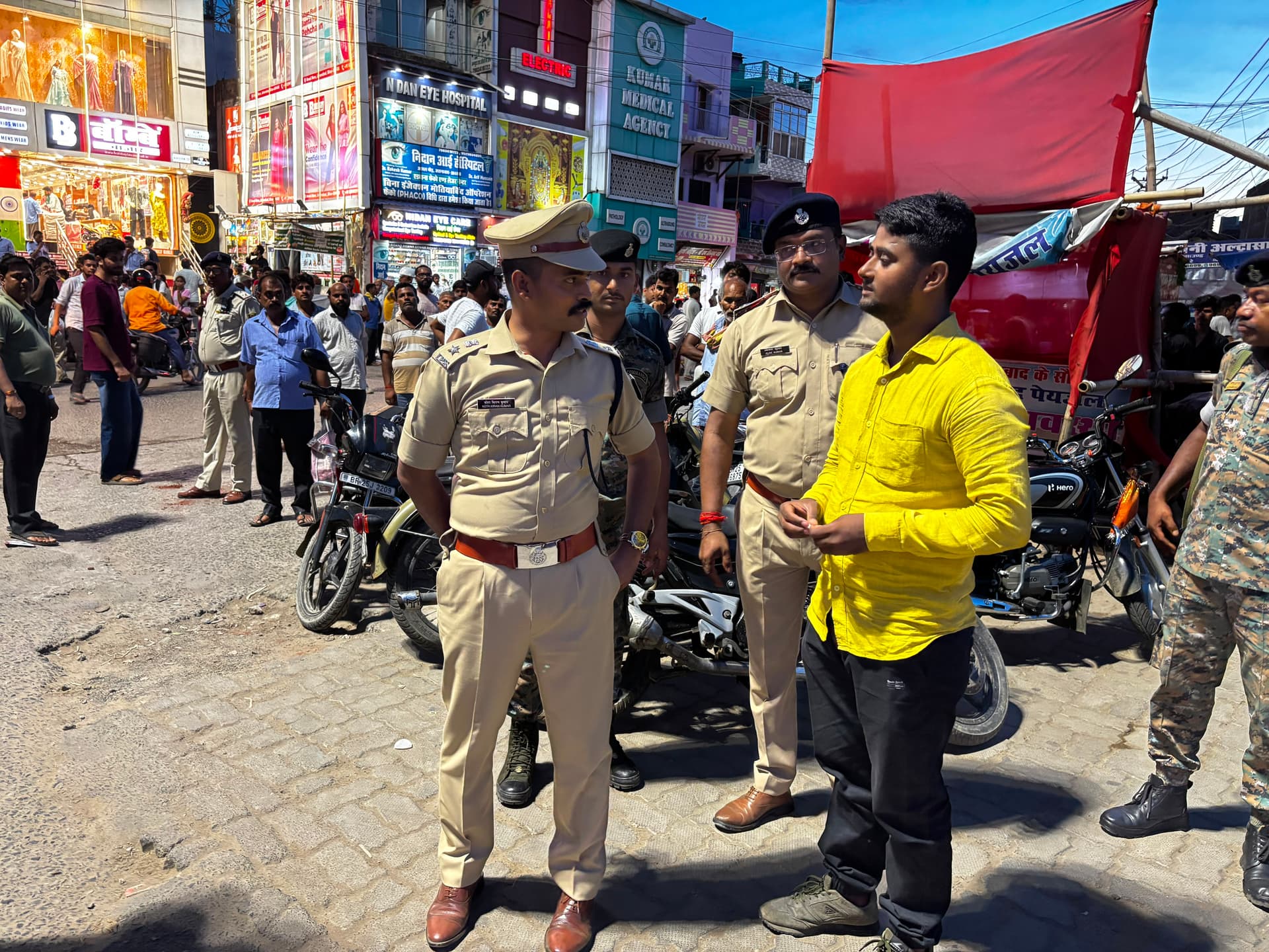 जहानाबाद में SP के नेतृत्व में शहर में चला सघन वाहन जांच अभियान, 57 हजार रुपये का जुर्माना वसूला