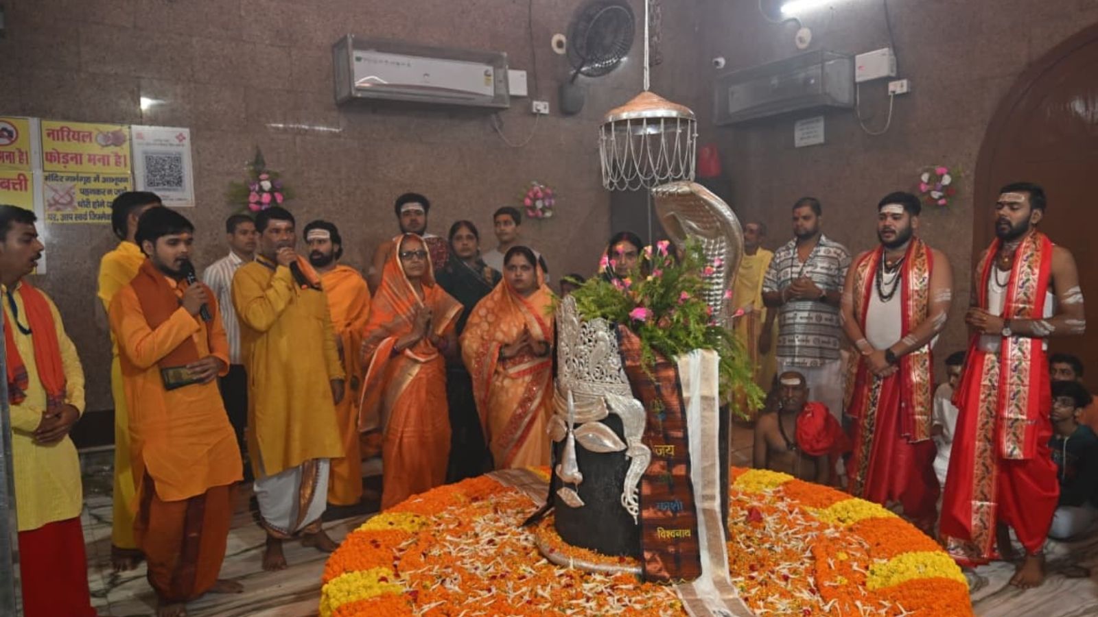 अशोक धाम: श्रृंगारी पूजा की दिव्य झलक