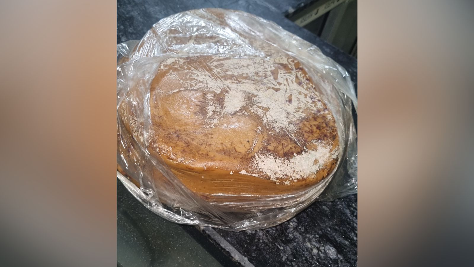 पेड़ा दुकानों और होटलों में जांच