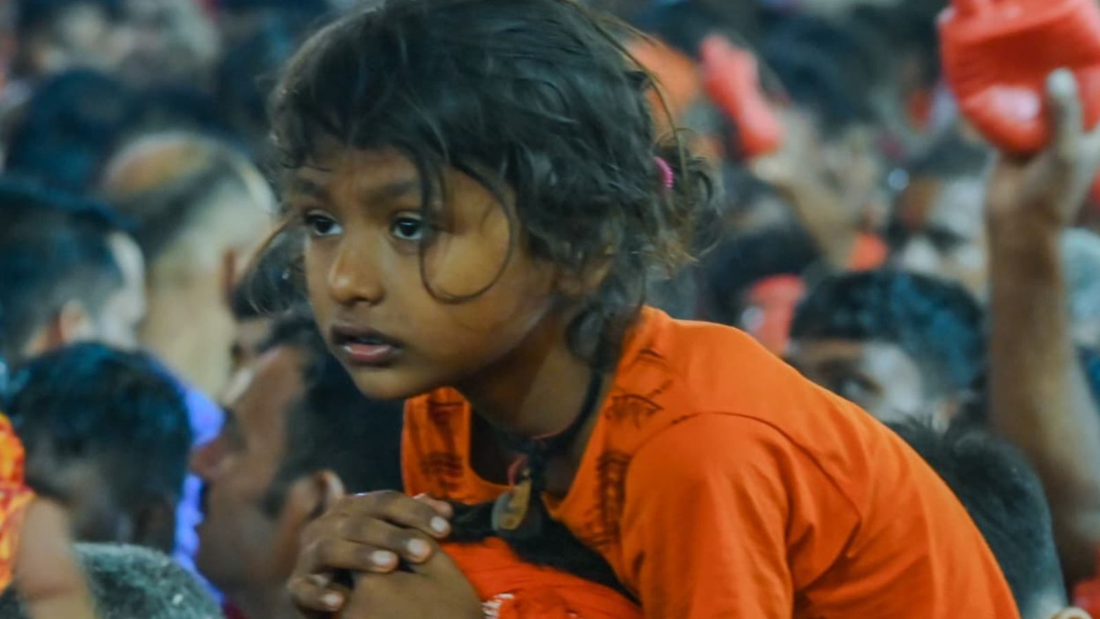 बच्चों की सुरक्षा पर भी नजर 
