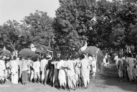 सोनपुर मेले में कभी होती थी हाथियों की दौड़, जुटती थी हजारों की भीड़, जानें मेले से जुड़ी कुछ खास बातें सोनपुर मेले में कभी होती थी हाथियों की दौड़, जुटती थी हजारों की भीड़, जानें मेले से जुड़ी कुछ खास बातें