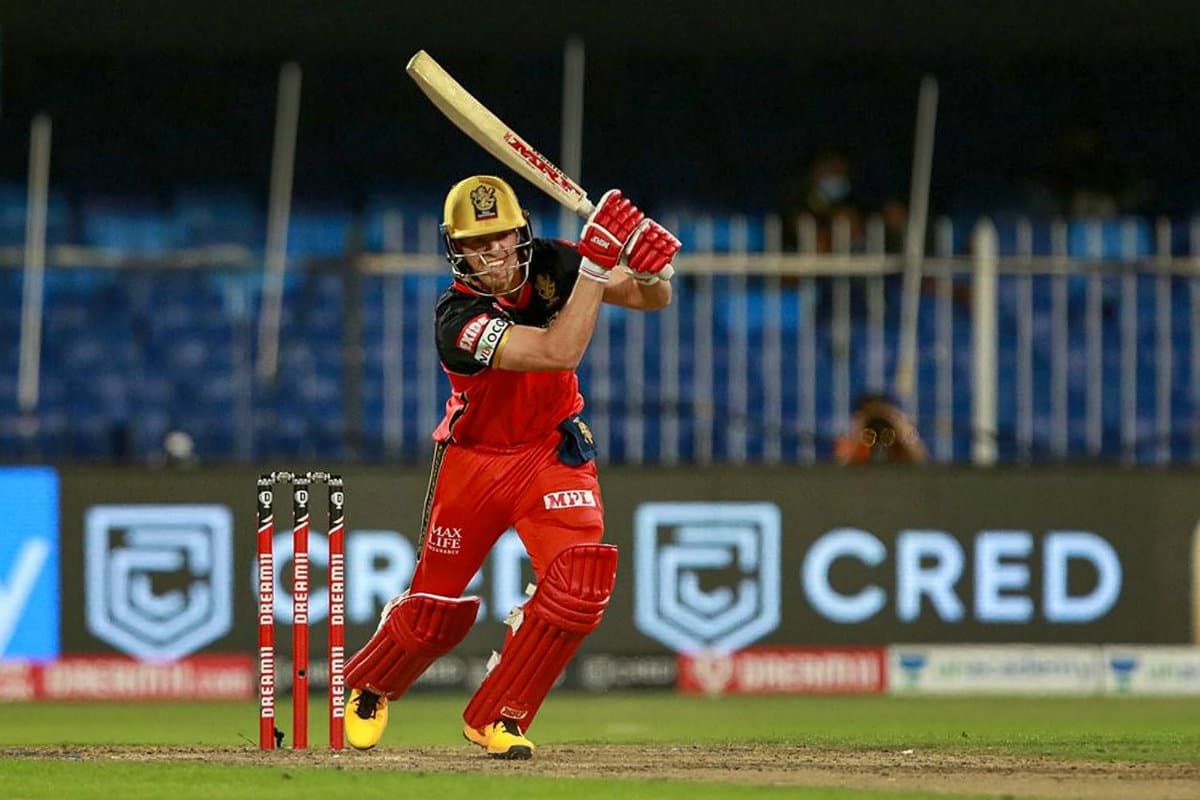 IPL 2020 RCB vs KKR: ऐसी बल्लेबाजी डिविलियर्स ही कर सकते हैं, कप्तान कोहली ने बांधे तारीफों के पुल IPL 2020 RCB vs KKR: ऐसी बल्लेबाजी डिविलियर्स ही कर सकते हैं, कप्तान कोहली ने बांधे तारीफों के पुल