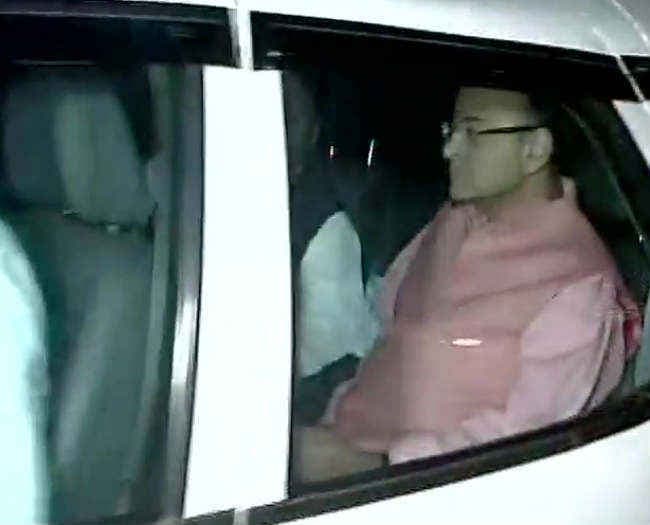 जोशी को मनाने पहुंचे अरुण जेटली, महज 20 मिनट में ही निकले बाहर