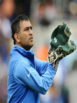 दुबई स्थित कंपनी के ब्रांड दूत बने धौनी