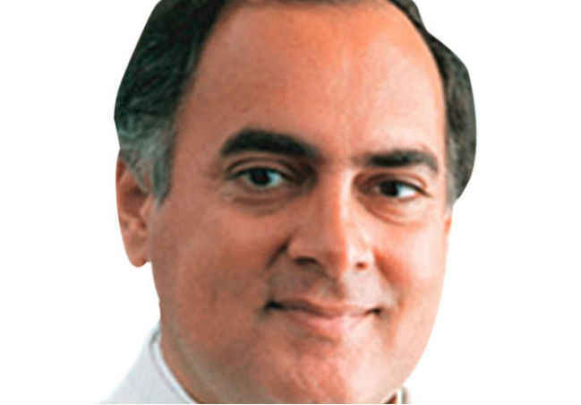 राजीव गांधी के हत्यारों को सुप्रीम कोर्ट से राहत नहीं, केंद्र के पास माफी का अधिकार