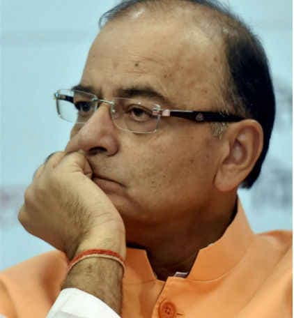 आप ने आज फिर साधा जेटली पर निशाना, दागे पांच सवाल