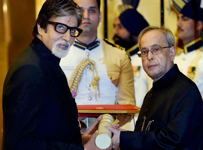 जानें ”पद्म विभूषण” अमिताभ बच्चन के संघर्ष से जुड़ी कुछ खास बातें…