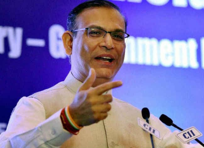 फेडरल रिजर्व की संभावित पहल से निपटने के लिए RBI पूरी तरह तैयार : जयंत सिन्हा फेडरल रिजर्व की संभावित पहल से निपटने के लिए RBI पूरी तरह तैयार : जयंत सिन्हा