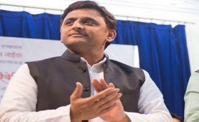 मैं अपनी बुआ के खिलाफ एक शब्द नहीं कहूंगा : अखिलेश यादव