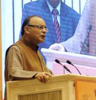 जेटली ने कहा, वित्त मंत्री के रुप में मनमोहन थे शानदार