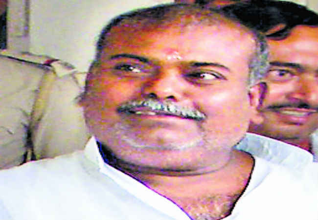 बिहार : RJD MLA के घर की कुर्की का आदेश, CM ने कहा- राजबल्लभ को कठघरे में खड़ा करेंगे