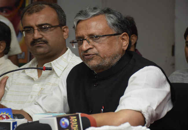 भाजपा के दबाव में बिहार में पूर्ण शराबबंदी : सुशील मोदी