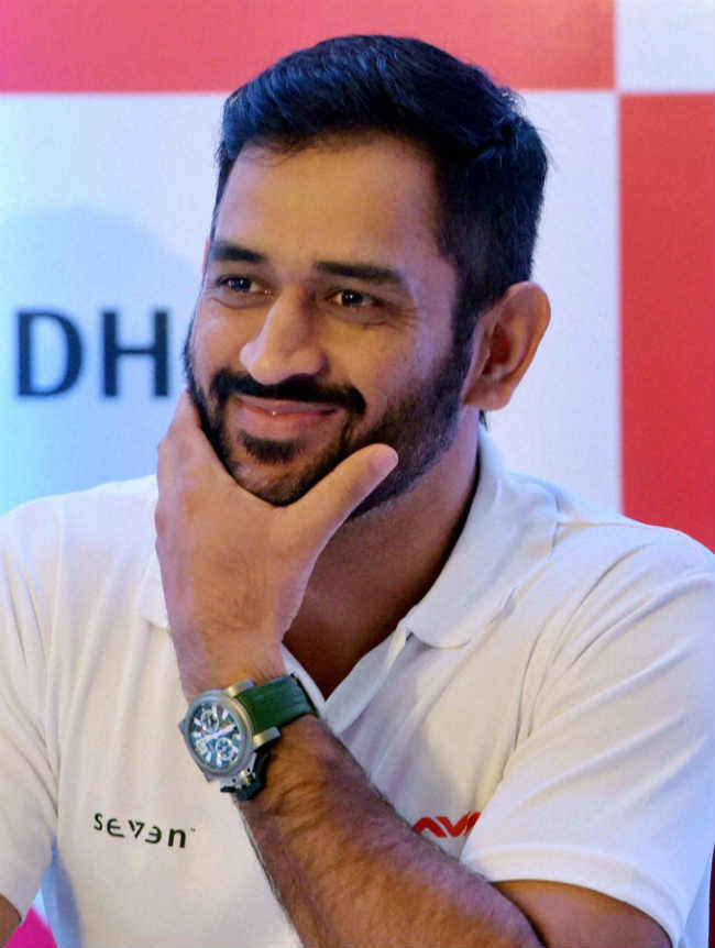 IPL : धौनी को छोड़कर हर कप्तान बिखेर रहा है चमक