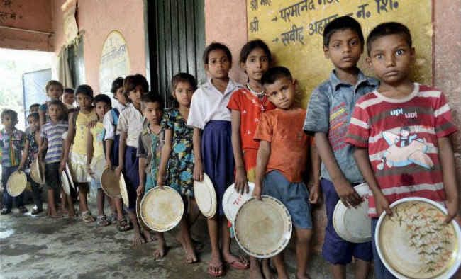 गंडामन मिड डे मील मौत मामले में प्रिंसिपल मीना देवी को 17 साल की सजा