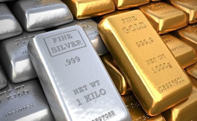 मुहूर्त कारोबार के दौरान सर्राफा बाजार में सोना-चांदी की चमक रही फीकी