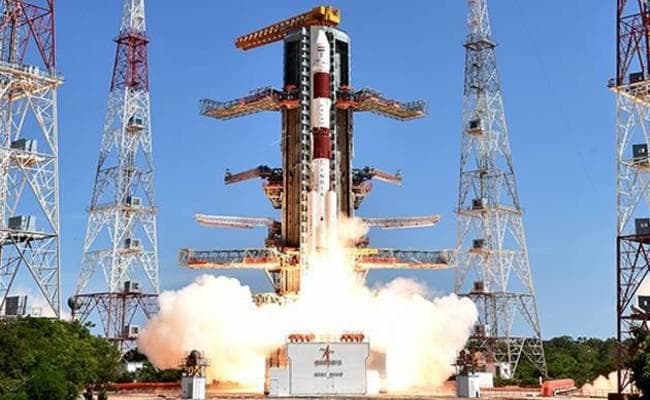 आईआरएनएसएस-1एच के बाद दिसंबर में एक साथ 30 उपग्रह छोड़ेगा इसरो