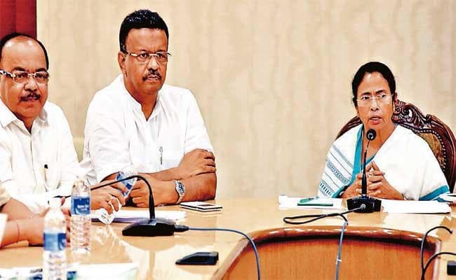 डेंगू-अज्ञात बुखार से आतंकित होने की जरूरत नहीं: सीएम डेंगू-अज्ञात बुखार से आतंकित होने की जरूरत नहीं: सीएम