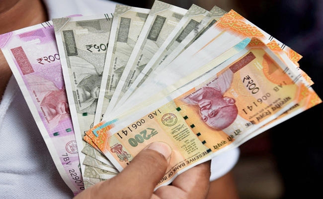 मनपसंद पोस्टिंग के लिए अफसर ने सीधे मंत्री को लिखा पत्र, दलाल को एडवांस में दिया 10 लाख का चेक, मामले की जांच शुरू